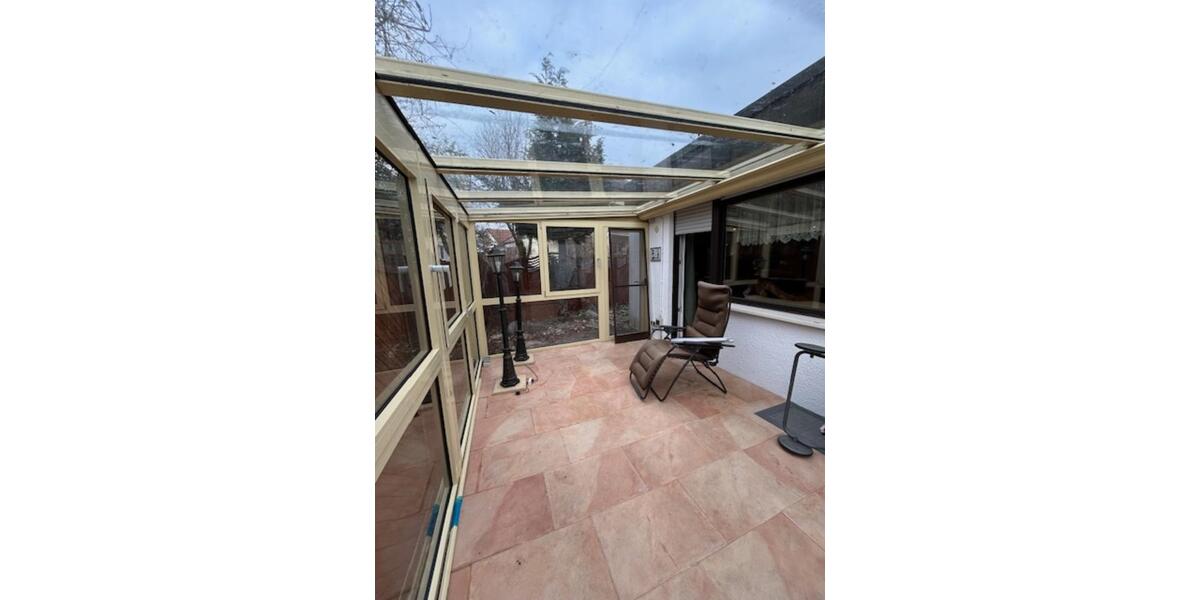 Einfamilienhaus Stuttgart Mühlhausen - 7 Zimmer, 185 m&sup2;, 650.000&euro; | Angebot:24756172