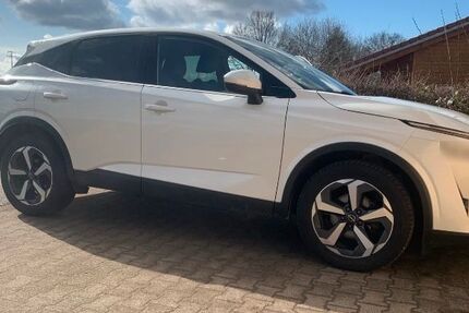 Nissan Qashqai 53.000 km 18.500 &euro; Böblingen 71034
