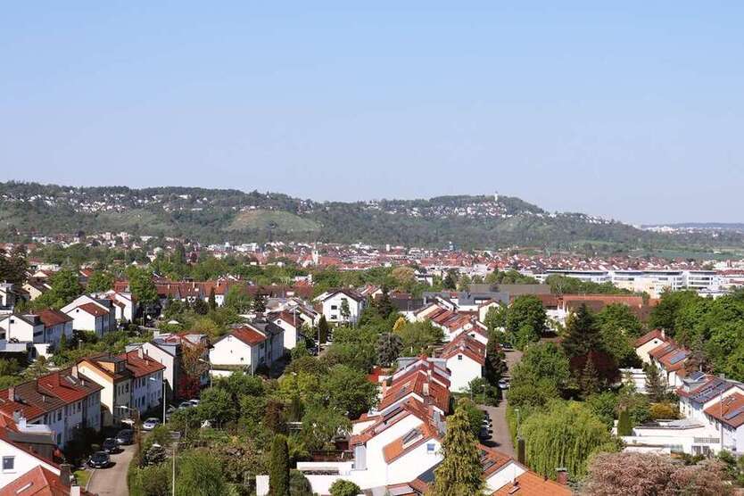 Wohnung zum Kaufen in Stuttgart 404.000 € 114 m²
