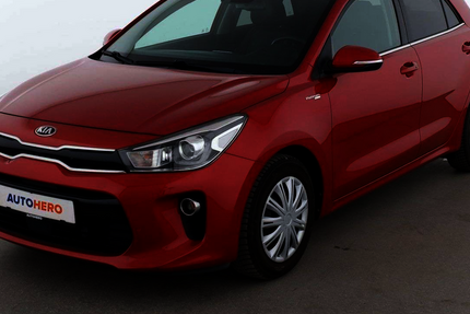Kia Rio 49.818 km 12.490 &euro; Stuttgart 70195