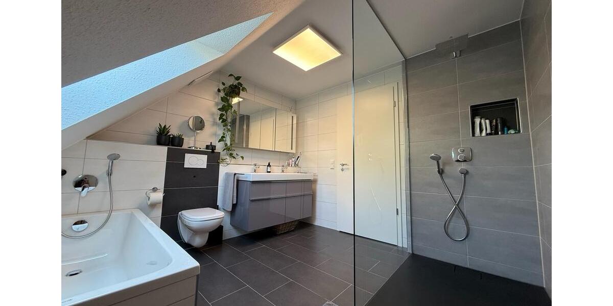 Maisonettenwohnung Stuttgart Zuffenhausen - 4 Zimmer, 108 m&sup2;, 669.000&euro; | Angebot:26120600