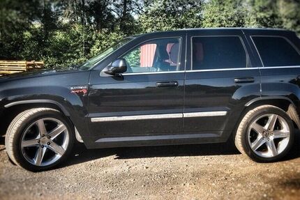 Jeep Grand Cherokee 189.000 km 13.999 &euro; Winterbach 73650