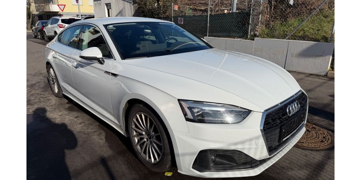 Audi A5 205.000 km 17.999 &euro; Ditzingen 71254