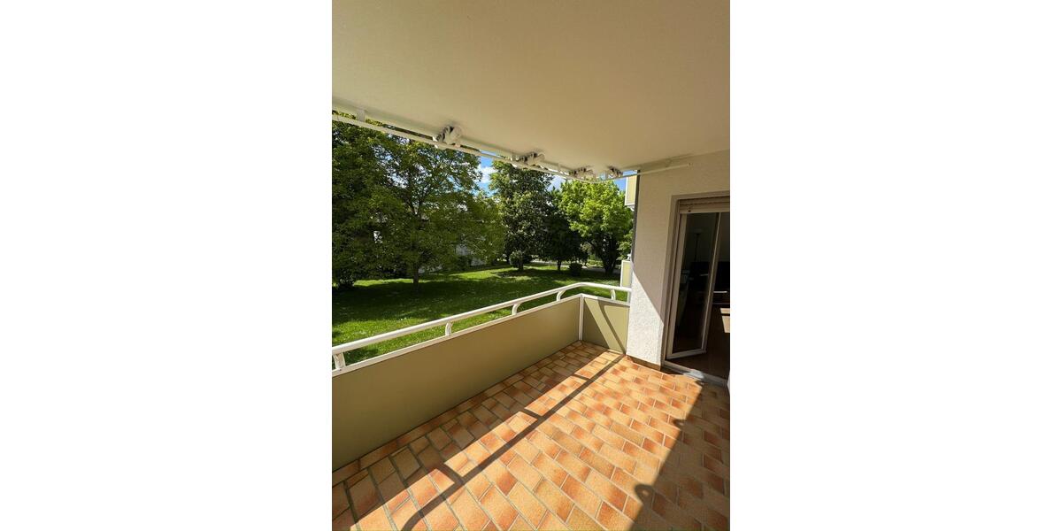 Hochparterre Freiberg am Neckar - 2 Zimmer, 52 m&sup2;, 850&euro; | Angebot:25419444