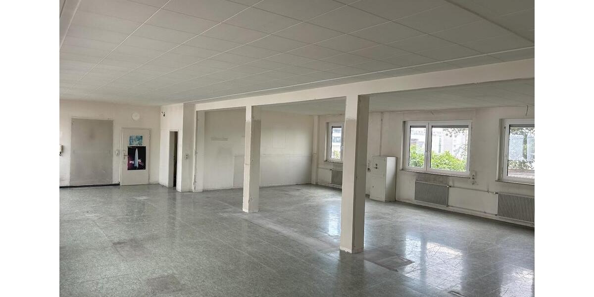 Gewerbeobjekt Stuttgart Zuffenhausen - 1.350&euro; | Angebot:25313101