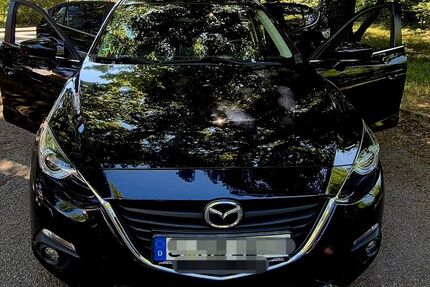 Mazda 3 60.600 km 12.500 &euro; Stuttgart 70327