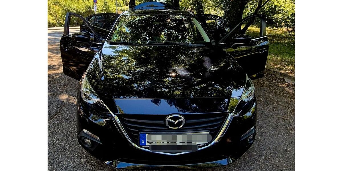 Mazda 3 60.600 km 12.500 &euro; Stuttgart 70327
