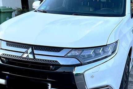 Mitsubishi Outlander 45.000 km 23.900 &euro; Mundelsheim 74395