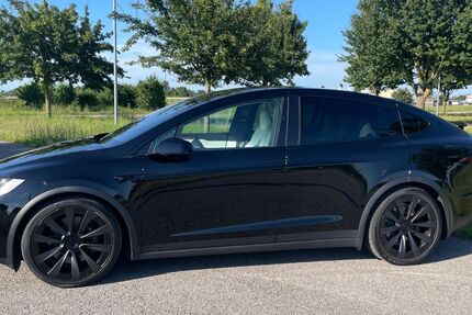 Tesla Model X 40.000 km 74.900 &euro; Stuttgart 70188