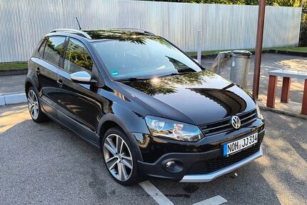 VW Polo 121.000 km 7.499 € Esslingen am Neckar 73728