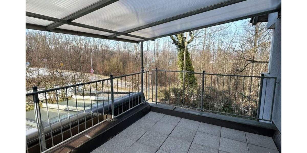 Etagenwohnung Esslingen am Neckar Berkheim - 2 Zimmer, 71 m&sup2;, 289.000&euro; | Angebot:25707785