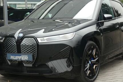 BMW iX 14.200 km 73.900 &euro; Vaihingen / Enz 71665