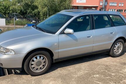Audi A4 190.000 km 1.000 € Neuffen 72639