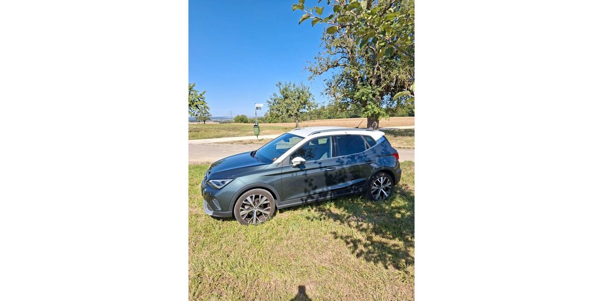 Seat Arona 16.300 km 18.500 &euro; Stuttgart 70329