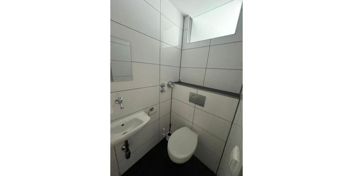 Etagenwohnung Stuttgart Luginsland - 2 Zimmer, 50 m&sup2;, 1.140&euro; | Angebot:26208118