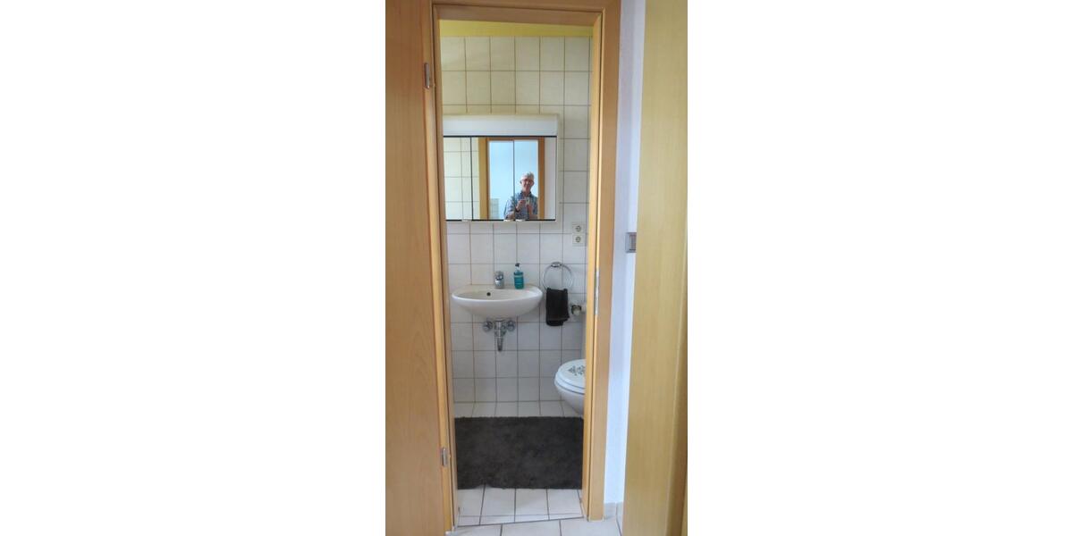 Etagenwohnung Esslingen am Neckar Oberesslingen - 1 Zimmer, 32 m&sup2;, 160.000&euro; | Angebot:26757459