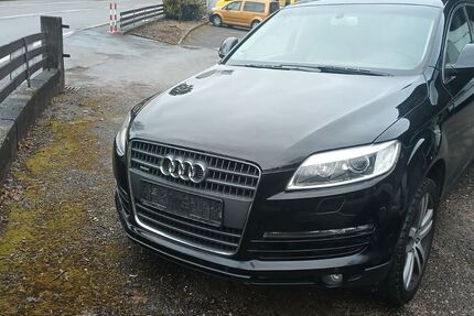 Audi Q7 162.000 km 15.500 &euro; Hemmingen 71282