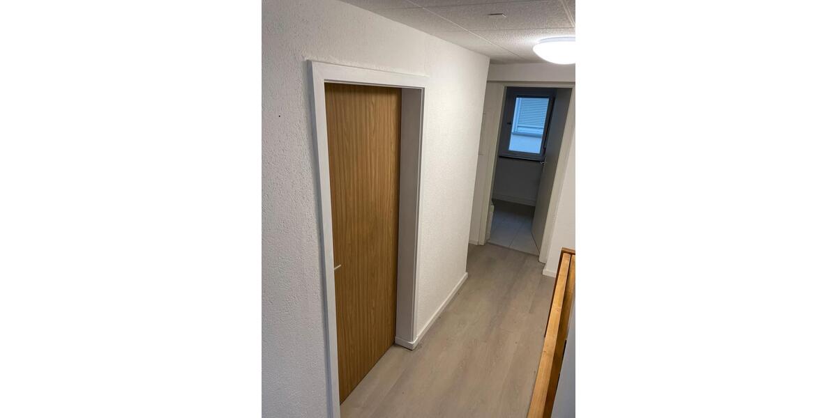 Etagenwohnung Fellbach - 4 Zimmer, 15 m&sup2;, 410&euro; | Angebot:26212061