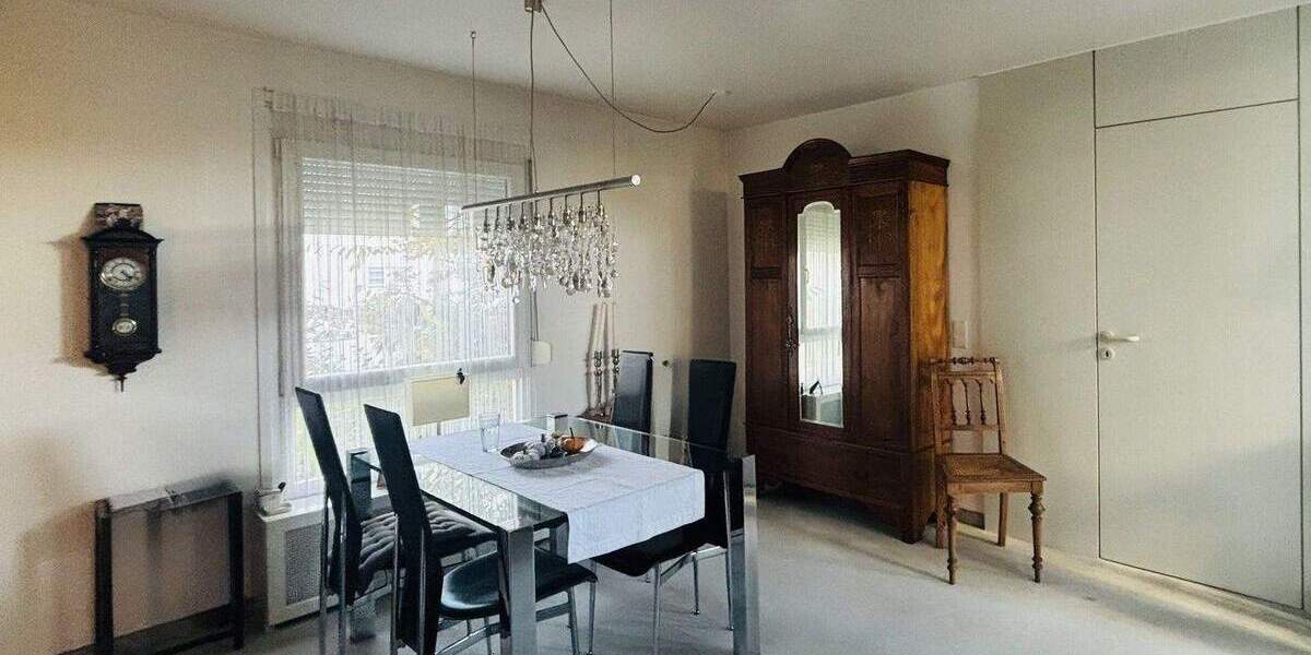 Etagenwohnung Esslingen Sulzgries - 4 Zimmer, 105 m&sup2;, 410.000&euro; | Angebot:24515425