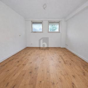 MODERN, ERSTBEZUG NACH KERNSANIERUNG - Etagenwohnung Stuttgart Mühlhausen | Angebot:26378395