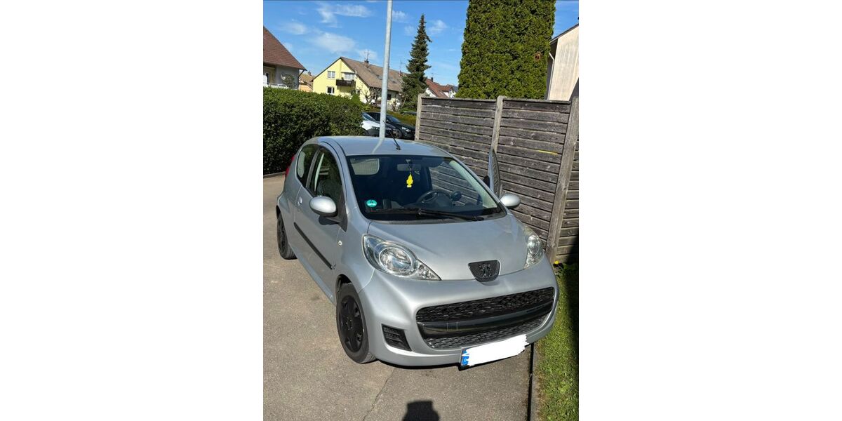 Peugeot 107 130.800 km 2.900 &euro; Stuttgart 70182