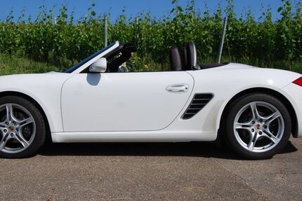 Porsche Boxster 68.200 km 38.900 &euro; Fellbach 70736