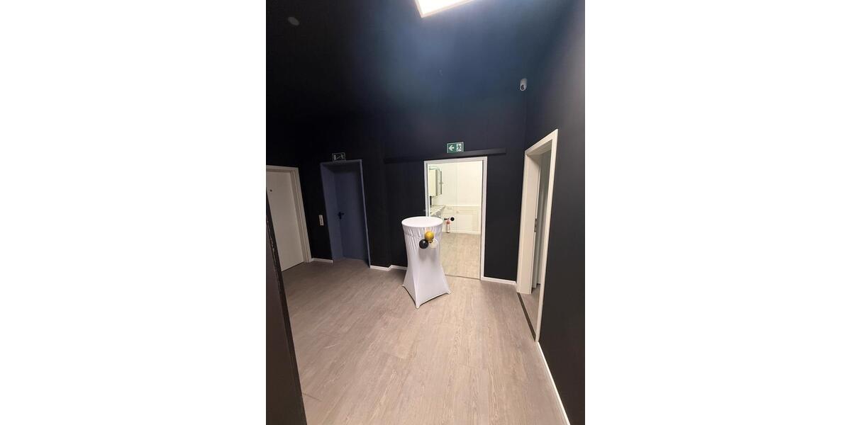 Gewerbeobjekt Ditzingen - 350&euro; | Angebot:26090149