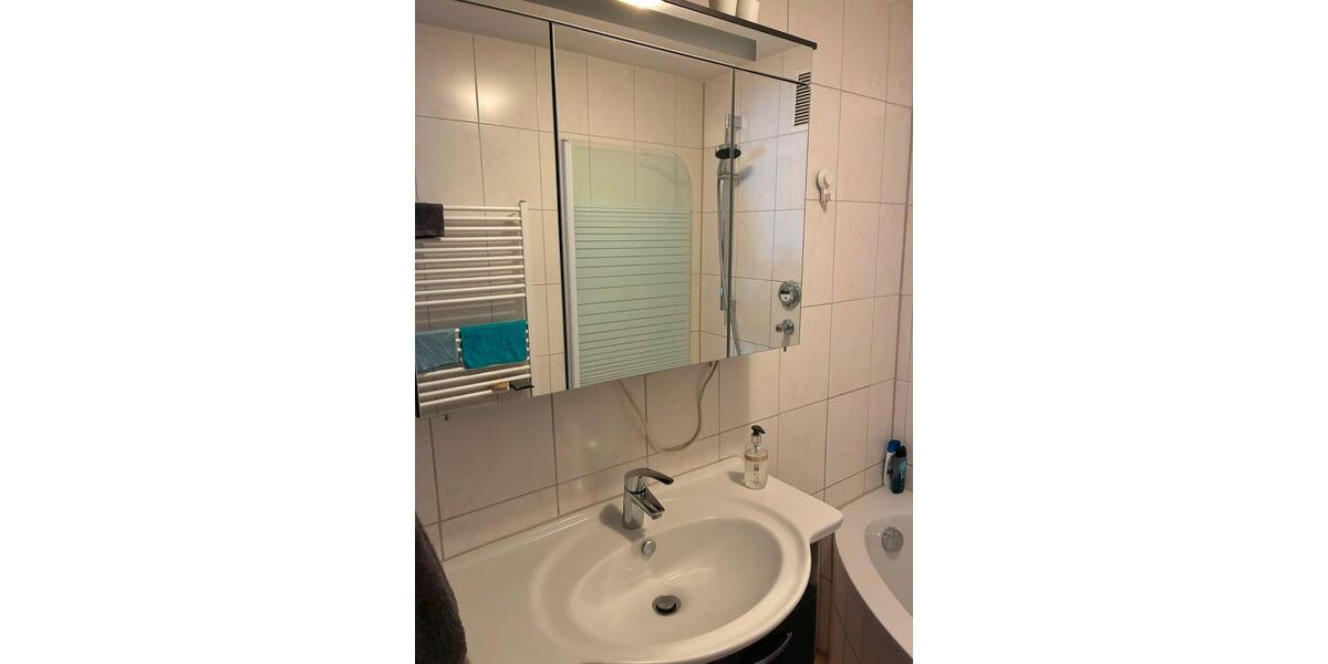 Etagenwohnung Esslingen am Neckar Hegensberg - 3 Zimmer, 62 m&sup2;, 265.000&euro; | Angebot:27146485