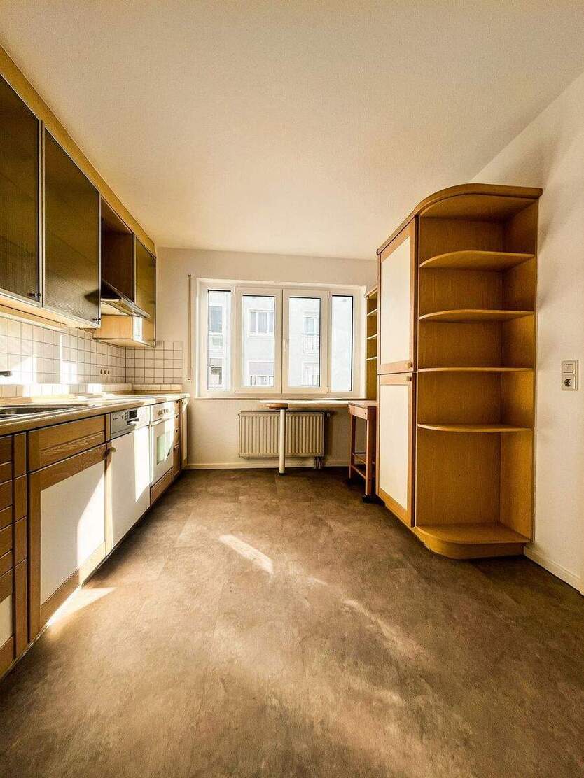 Frisch renovierte 4,5-Zimmer-Wohnung in der Böblinger Innenstadt in ruhiger Wohnlage 4 zimmer