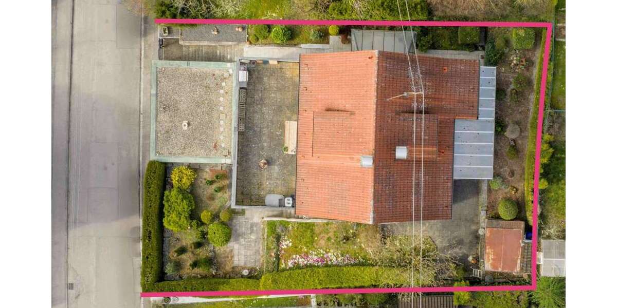 Einfamilienhaus Plochingen - 11 Zimmer, 303 m&sup2;, 980.000&euro; | Angebot:27193336