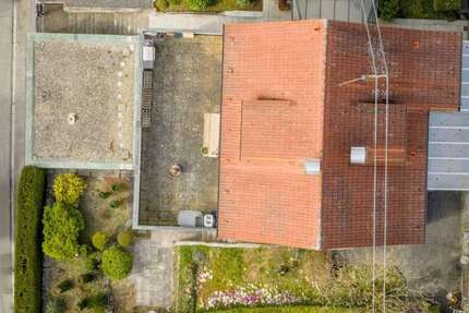 Haus Plochingen - 11 Zimmer, 303 m&sup2;, 980.000&euro; | Angebot:27193336