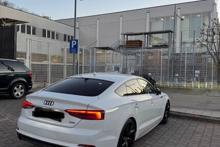 Audi A5 98.880 km 28.650 &euro; Stuttgart 70469