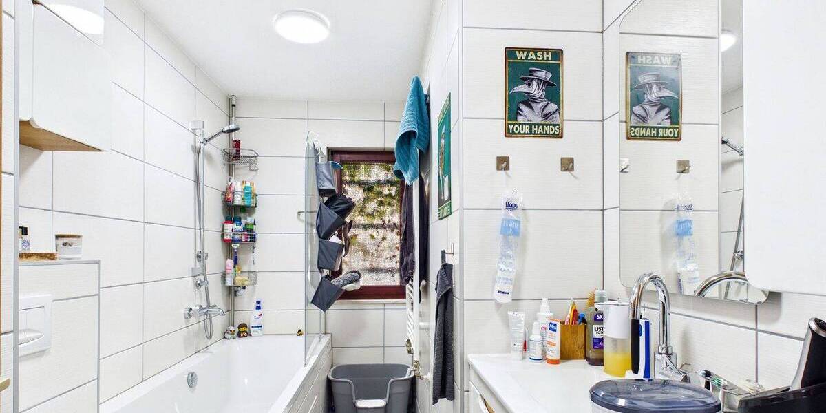 Etagenwohnung Bad-Cannstatt Bad Cannstatt - 3 Zimmer, 87 m&sup2;, 1.615&euro; | Angebot:26417581