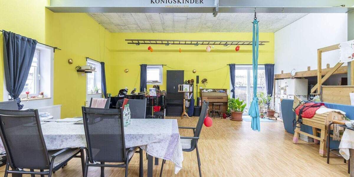 Einfamilienhaus Besigheim - 1 Zimmer, 297 m&sup2;, 875.000&euro; | Angebot:24341499
