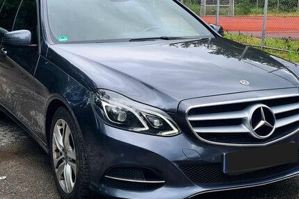 Mercedes-Benz E 200 125.500 km 14.400 &euro; Korntal-Münchingen 70825