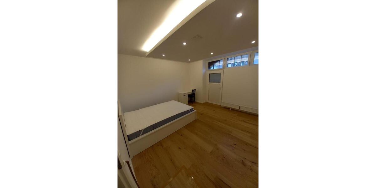 Erdgeschoßwohnung Stuttgart Stuttgart-West - 1 Zimmer, 20 m&sup2;, 590&euro; | Angebot:26368821