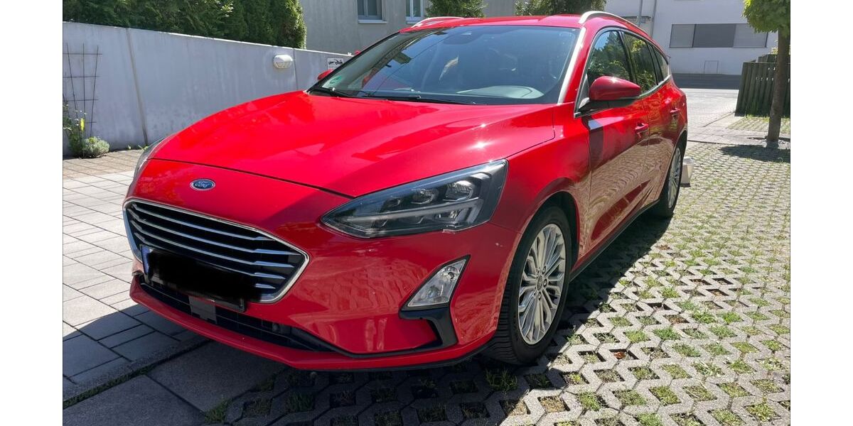 Ford Focus 88.500 km 16.350 &euro; Esslingen 73732