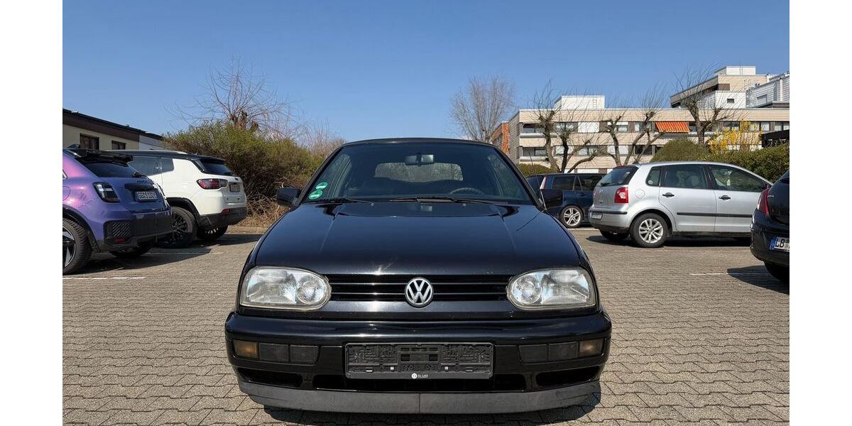VW Golf 220.000 km 1.150 &euro; Besigheim 74354