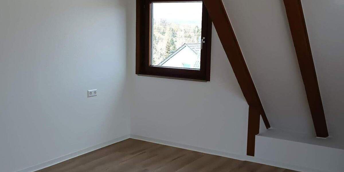 Etagenwohnung Esslingen Berkheim - 2 Zimmer, 55 m&sup2;, 850&euro; | Angebot:25628508