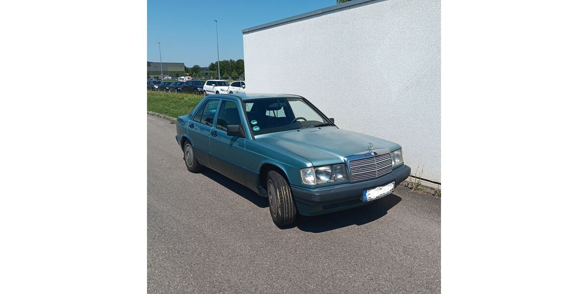 Mercedes-Benz 190 183.184 km 3.900 &euro; Esslingen 73734