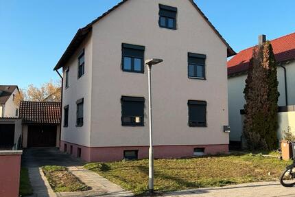 Haus Denkendorf - 6 Zimmer, 143 m&sup2;, 669.000&euro; | Angebot:25280275