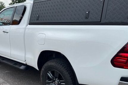 Toyota Hilux 33.500 km 43.900 &euro; Remshalden 73630
