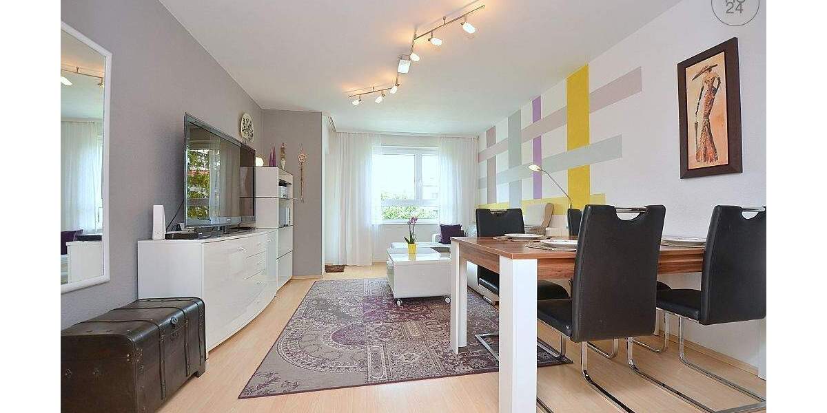Modern möblierte, helle Wohnung mit Balkon in Böblingen 3 zimmer