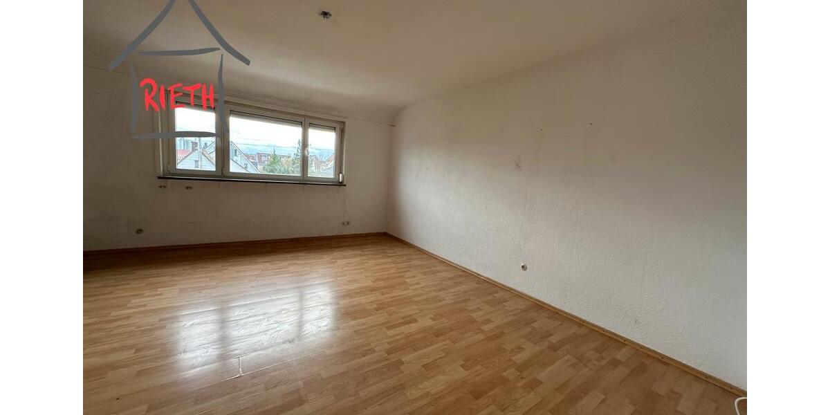 Dachgeschoßwohnung Ludwigsburg Hoheneck - 3 Zimmer, 62 m&sup2;, 650&euro; | Angebot:26072296