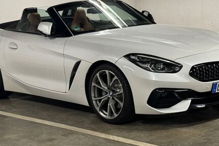 BMW Z4 17.564 km 32.900 &euro; Ditzingen 71254