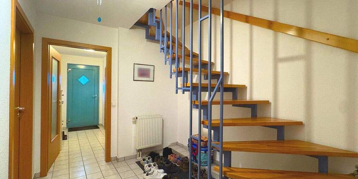 Reihenmittelhaus Stuttgart Vaihingen - 6 Zimmer, 150 m&sup2;, 729.000&euro; | Angebot:24836482