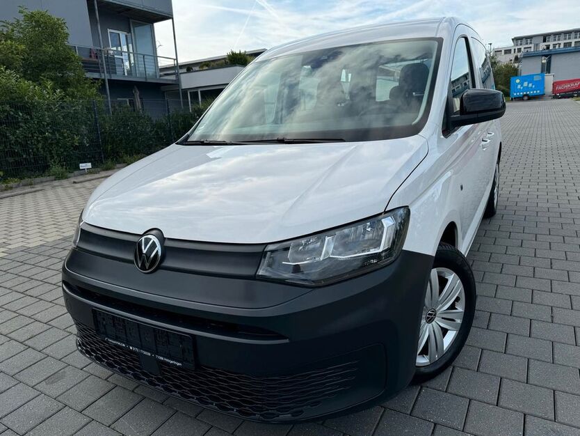 VW Caddy 90.000 km 17.980 € Holzgerlingen 71088
