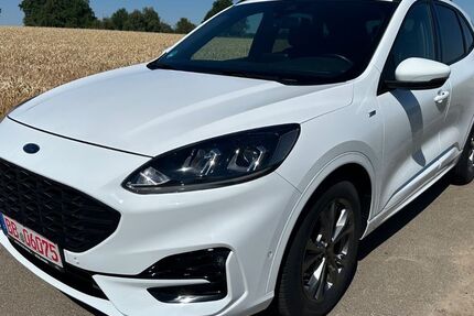 Ford Kuga 64.000 km 17.990 &euro; Böblingen 71034