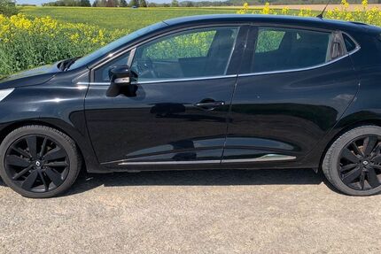 Renault Clio 153.000 km 4.750 &euro; Aspach 71546