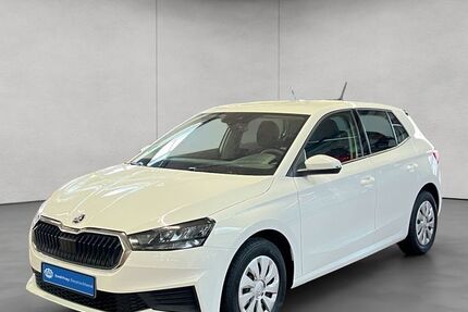 Skoda Fabia 30.113 km 13.890 € Stuttgart 70190